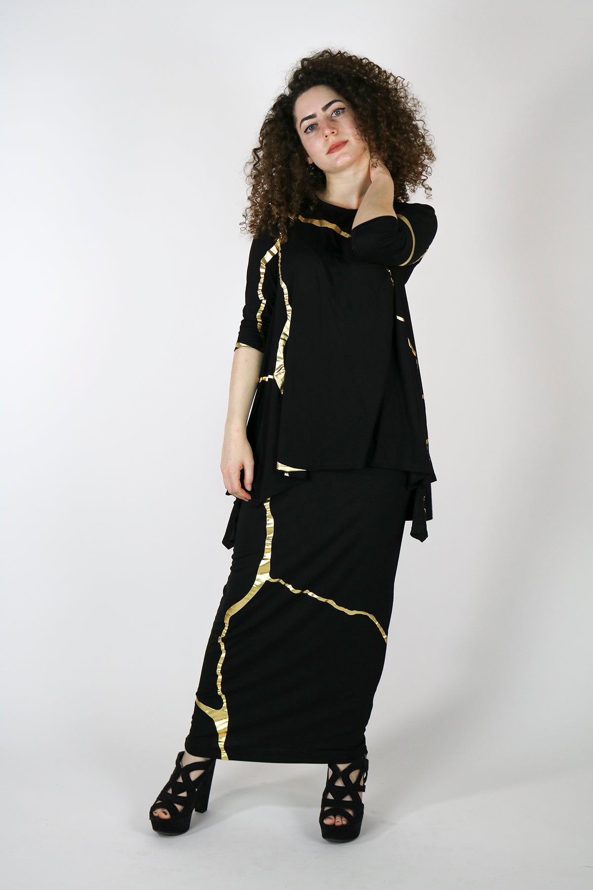 Sachie Kintsugi Skirt in Black & Gold