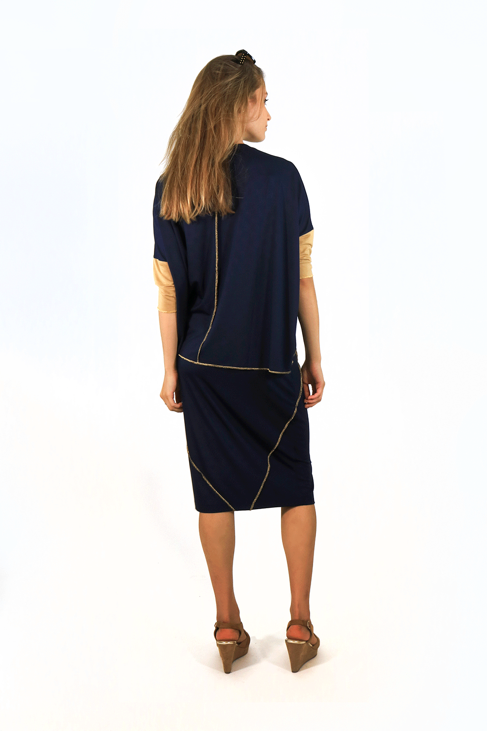 Etsu Skirt  In Navy & Camel