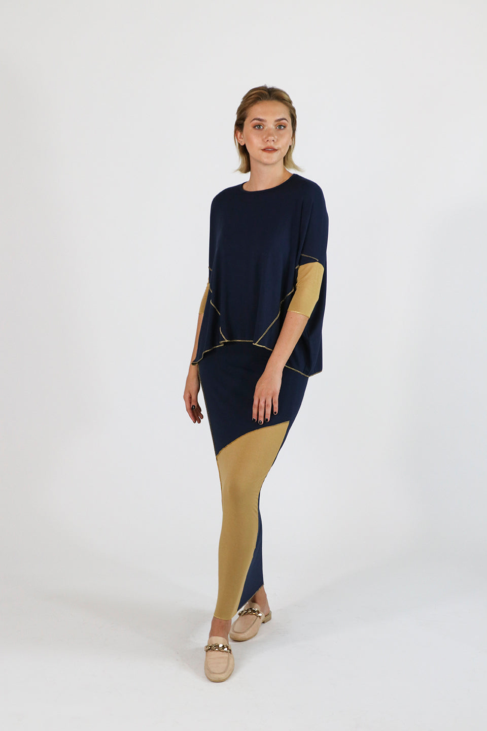 Sachie Skirt in Navy Camel